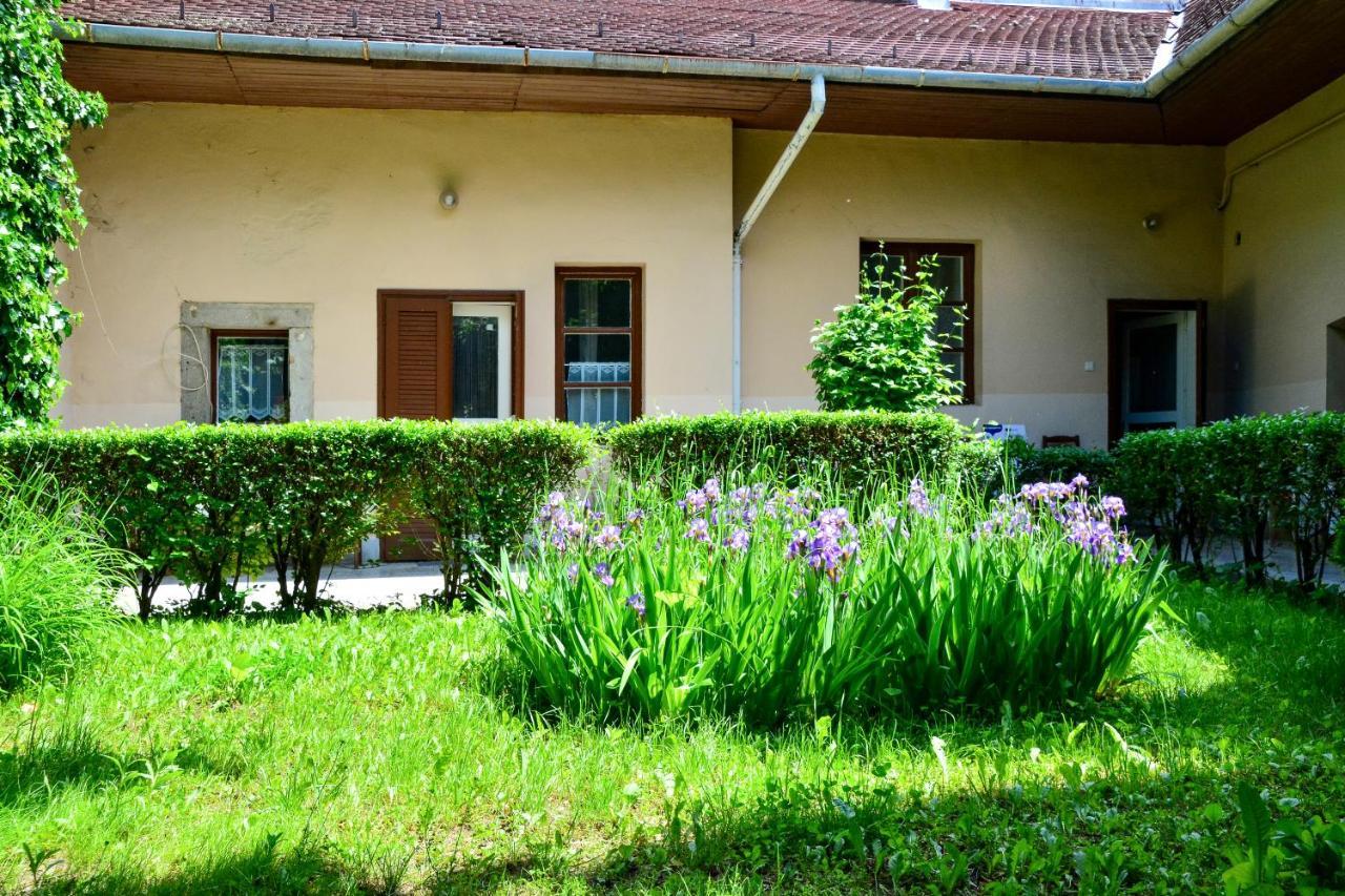 Afrodité Apartmanok Eger Exterior foto