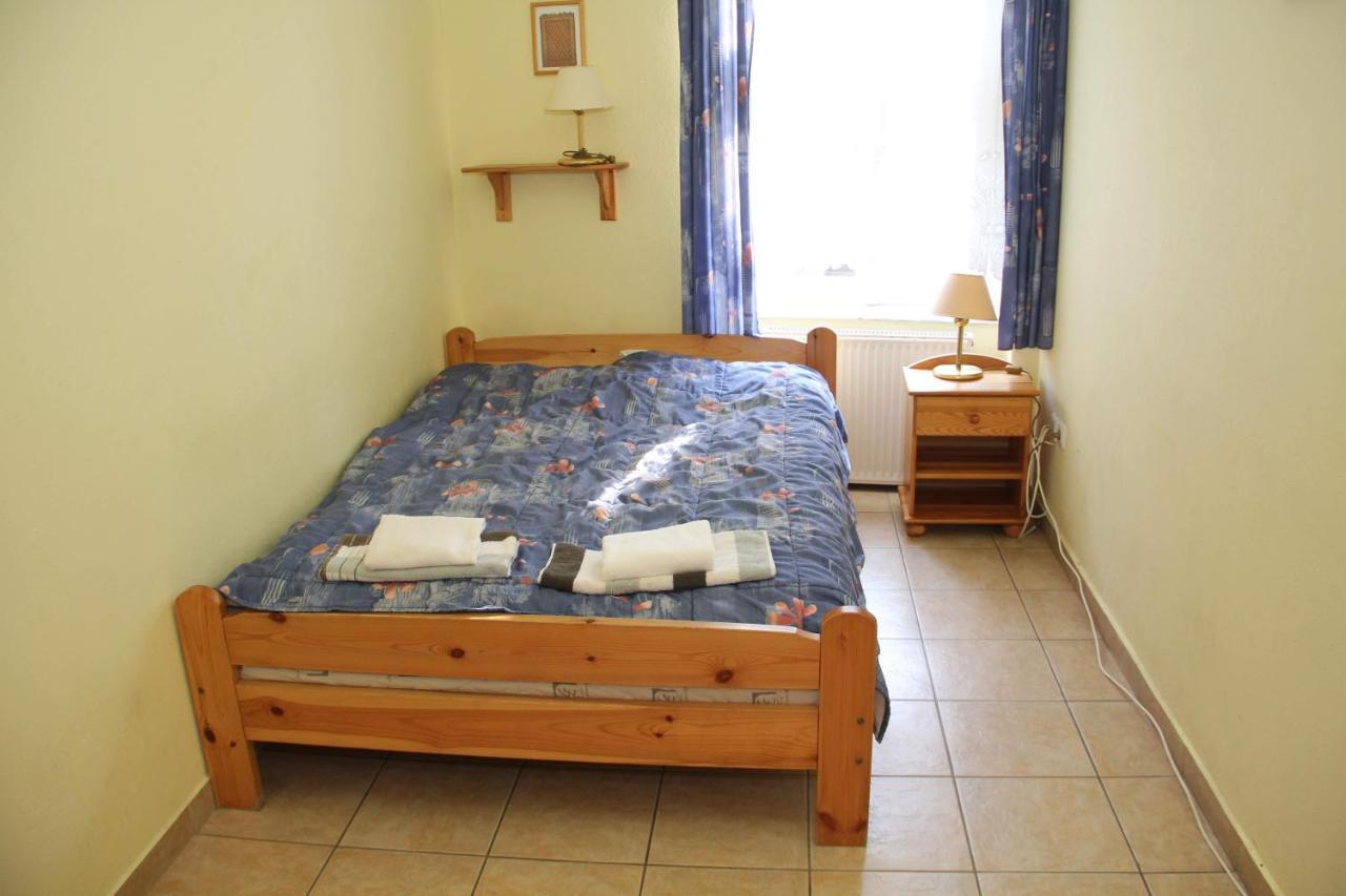 Afrodité Apartmanok Eger Exterior foto